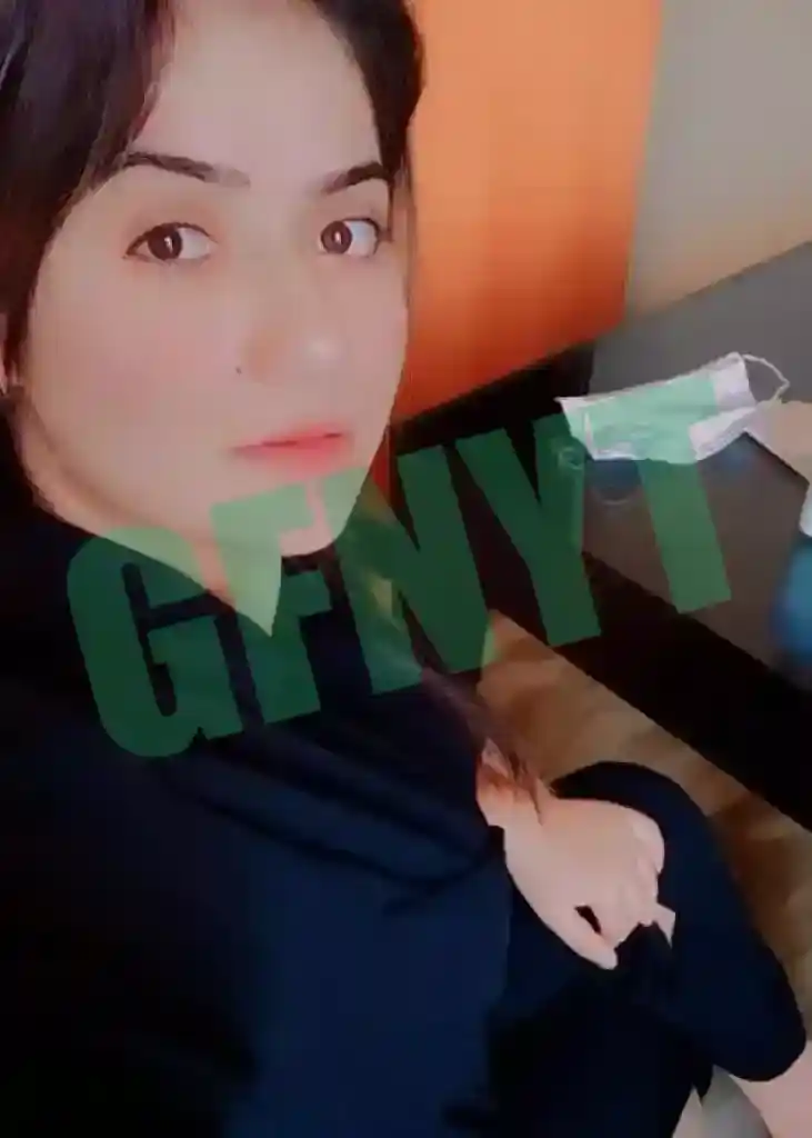 Varanasi Call Girls Riya Offering Excellent Service- Gfnyt